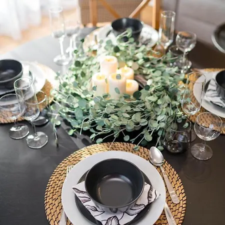 Apartment Vacationclub - Komuny Paryskiej 30 3